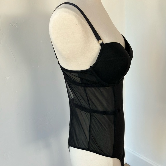 H&M Black Shapewear Bodysuit with Sweetheart Neckline lingerie Teddy - Picture 8 of 9